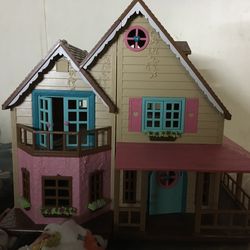 Child doll -house