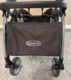 Graco SnugRide 35 Lite LX Infant Car Seat with base + SnugRider Elite  Stroller for Sale in Redwood City, CA - OfferUp