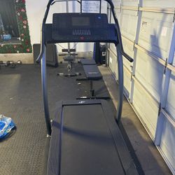 Nordic x11i Incline Trainer Treadmill 