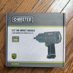 New Master Mechanic Pneumatic Impact Wrench – 650 ft-lbs