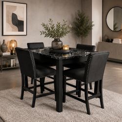 ✨ COMEDOR NUEVO EN CAJA ✨  ¡Dale un toque elegante a tu hogar con este hermoso comedor!  ✅ Nuevo en caja ✅ Diseño moderno y de excelente calidad ✅ Lis