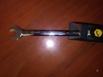 Gear wrench 25 mm ratchet wrench