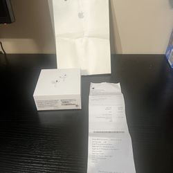 Apple AirPods Pro 2nd Gen (USB-C version) (ANC)