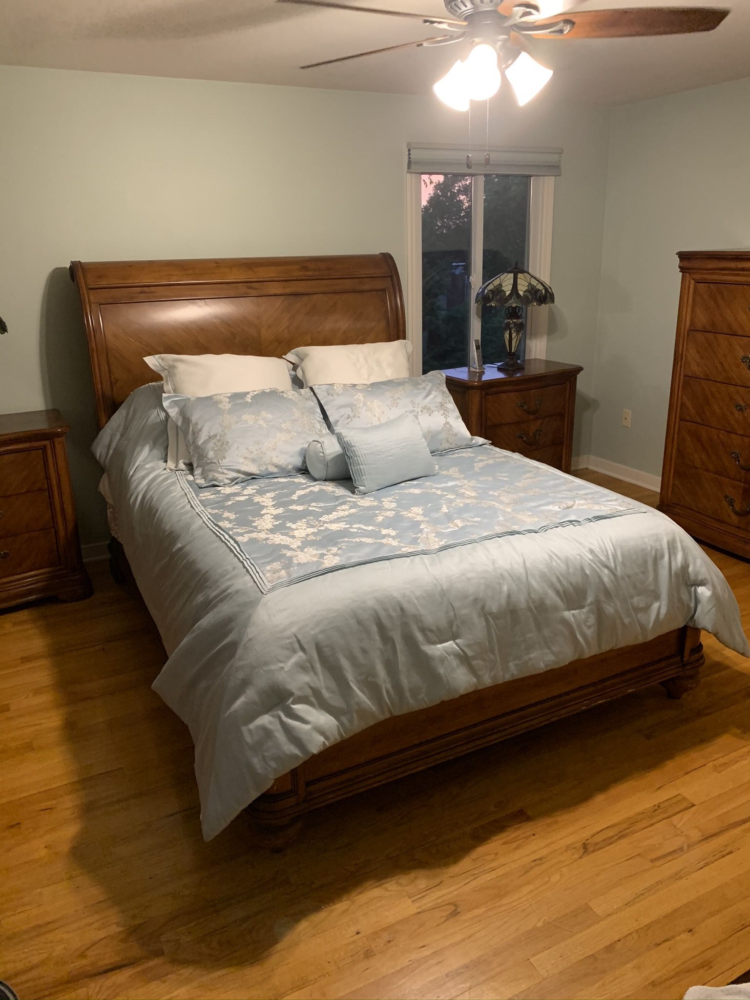 Queen Sleigh Bed Frame and Headboard
