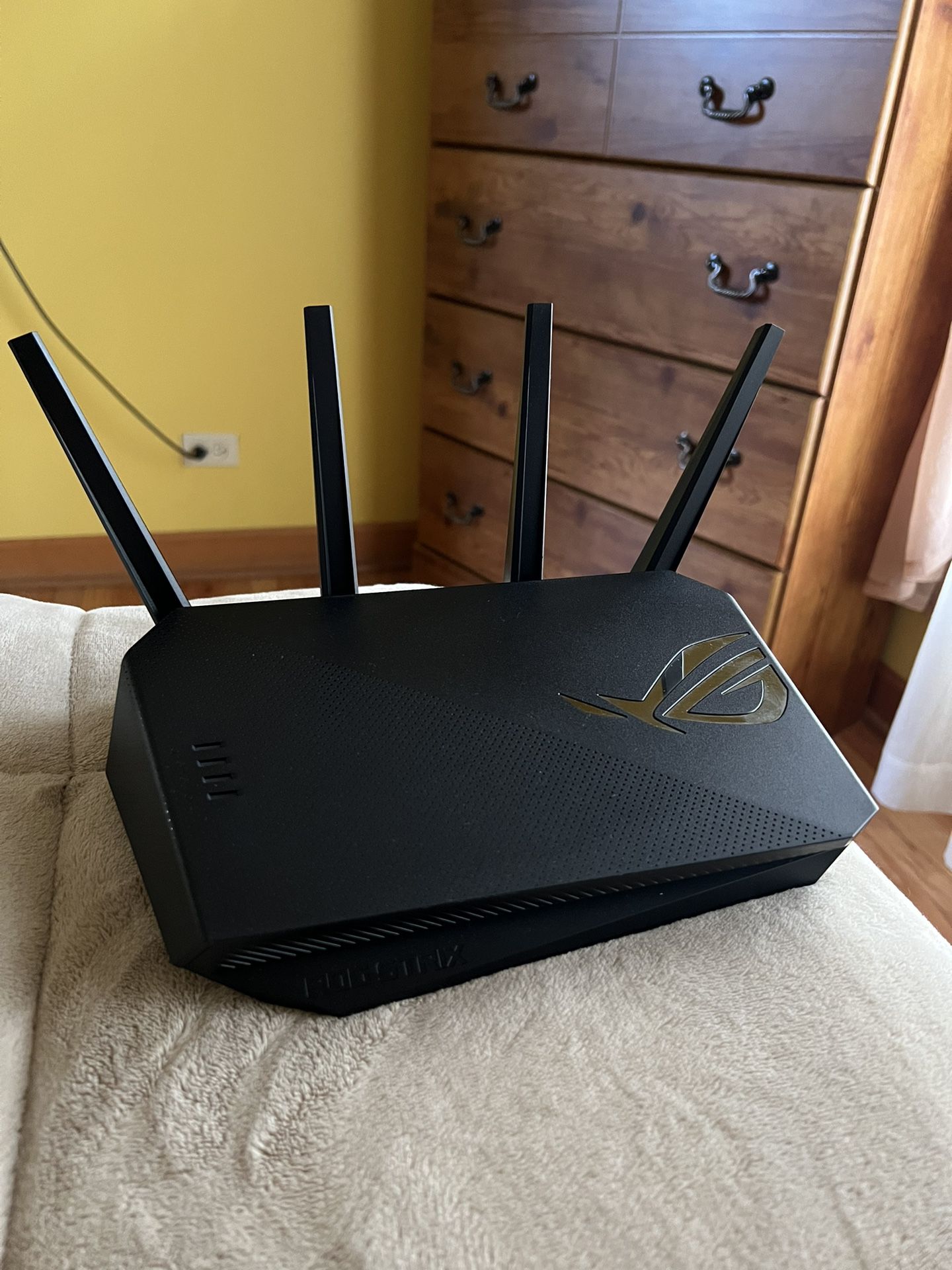 ASUS ROG Strix GS-AX3000 WiFi 6 Router 