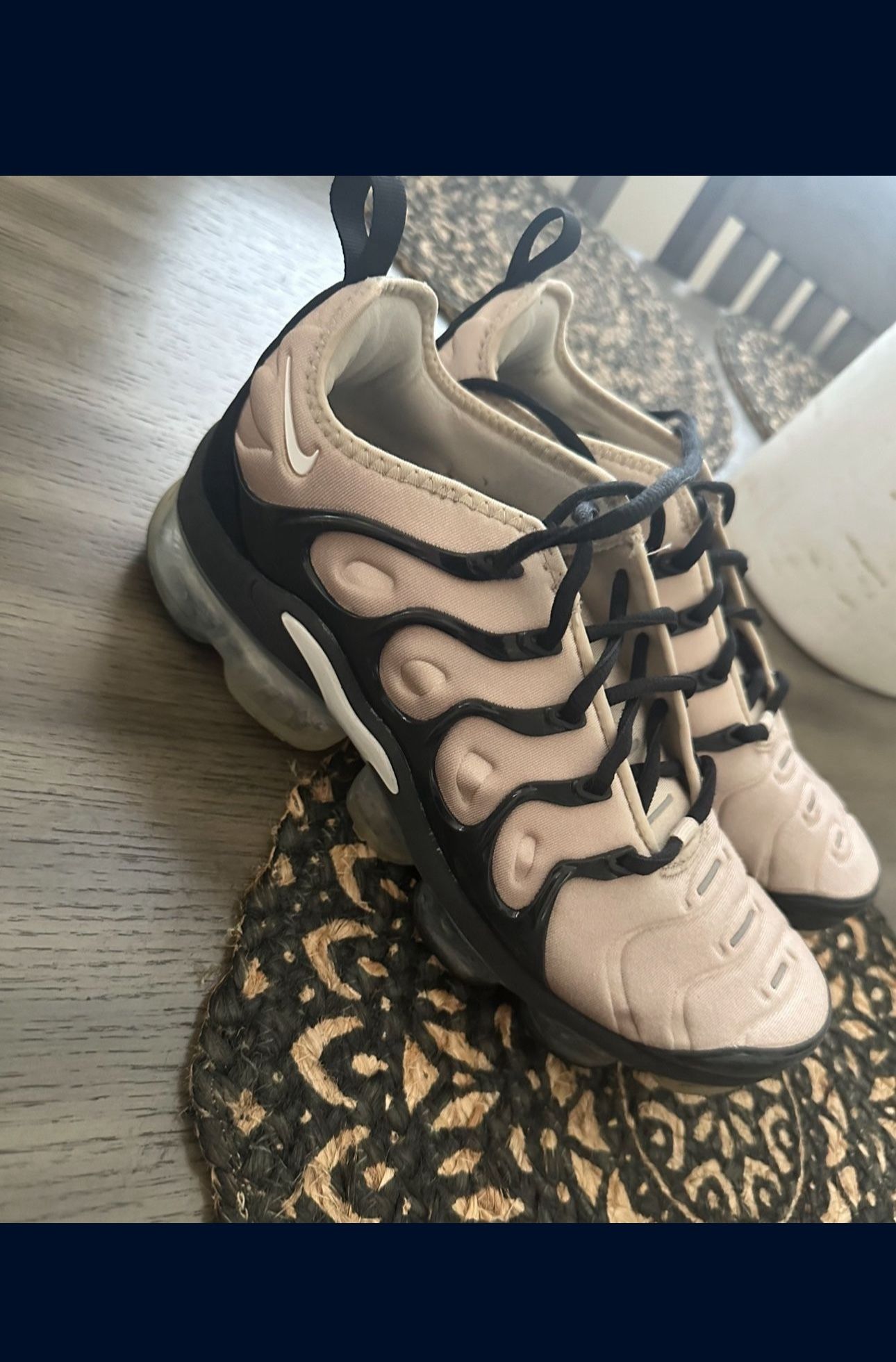 Nike Air Vapomax In Excellent Used Condition Size 8