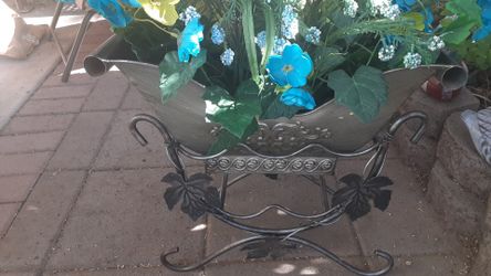 Metal Planter