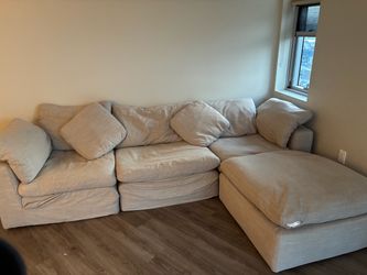 Sundays 4-piece Sectional Large Couch