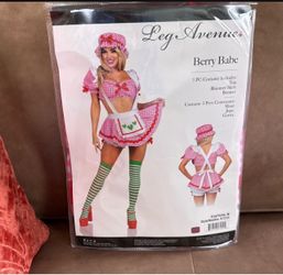 Strawberry shortcake costume (NEW)
