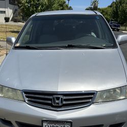 Grey Honda Odyssey