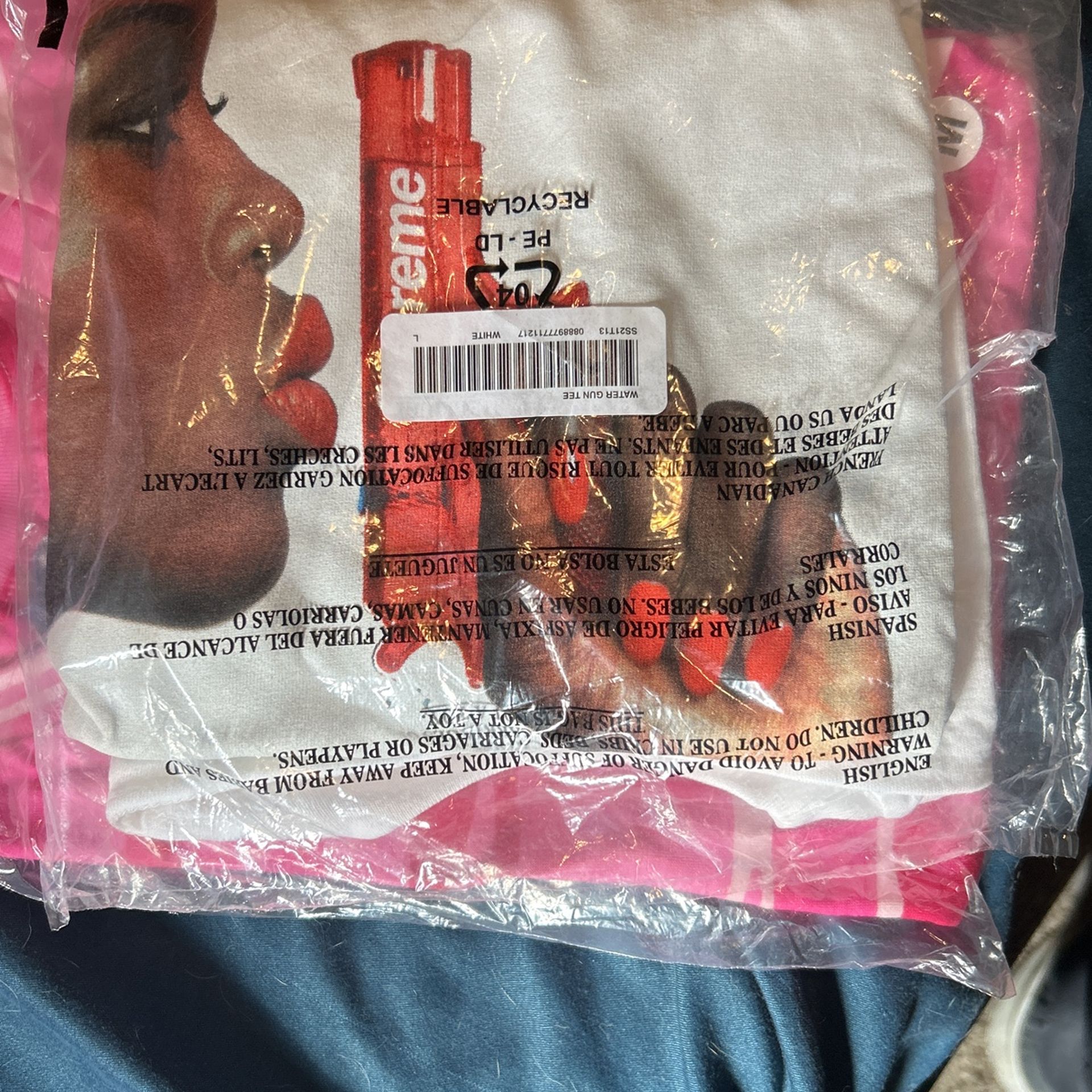 Supreme Water Gun Tee Size L