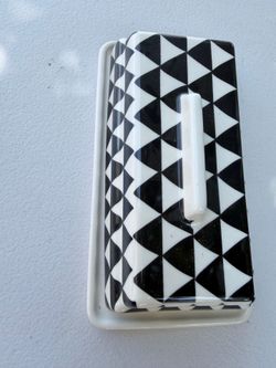 Butter dish