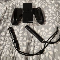 Nintendo Switch Joycon Deck And Straps