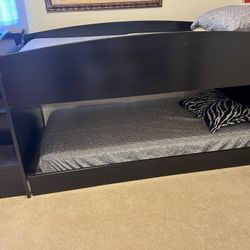 Beautiful Twin Bunk Bed (mattresses Not Include )