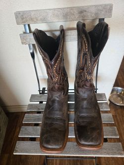 Boots Squared Toe
