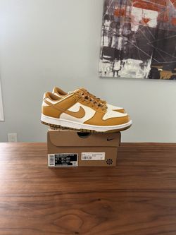 Size 8M/9.5W//W Nike Dunk Low Next Nature ‘Phantom’