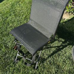 Kings River Oversized Mesh Swivel Chair – Brand New