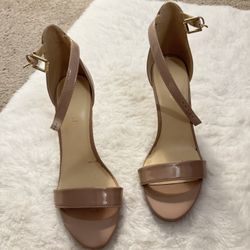 Nine West Nude Heels Size 7.5M