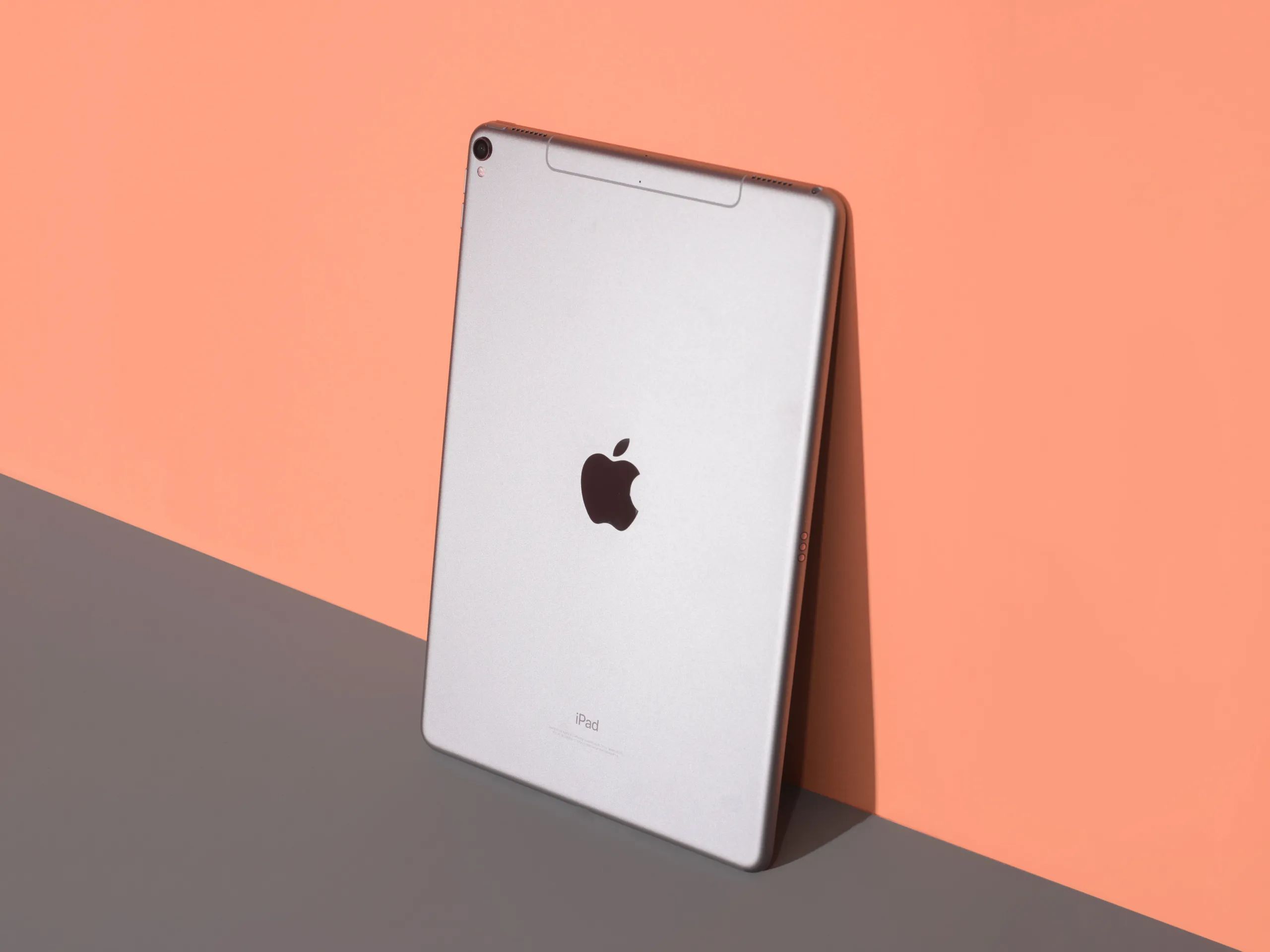 π± Apple iPad Pro 10.5 inch Cellular Tablet β Starting at $129 or Only $1 to Take It Home Today! Save Up to 75% + 6 months Warranty π₯