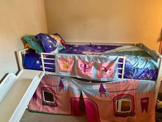 Girl’s loft bed