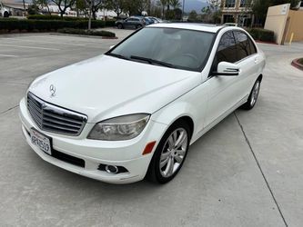 2011 Mercedes-Benz C 300
