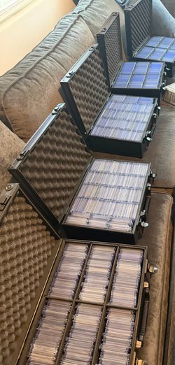 3,729 Football and Baseball Cards in Top Loaders (2008-2026)