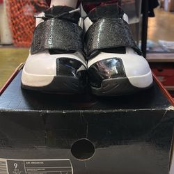 Men’s Air Jordan XX