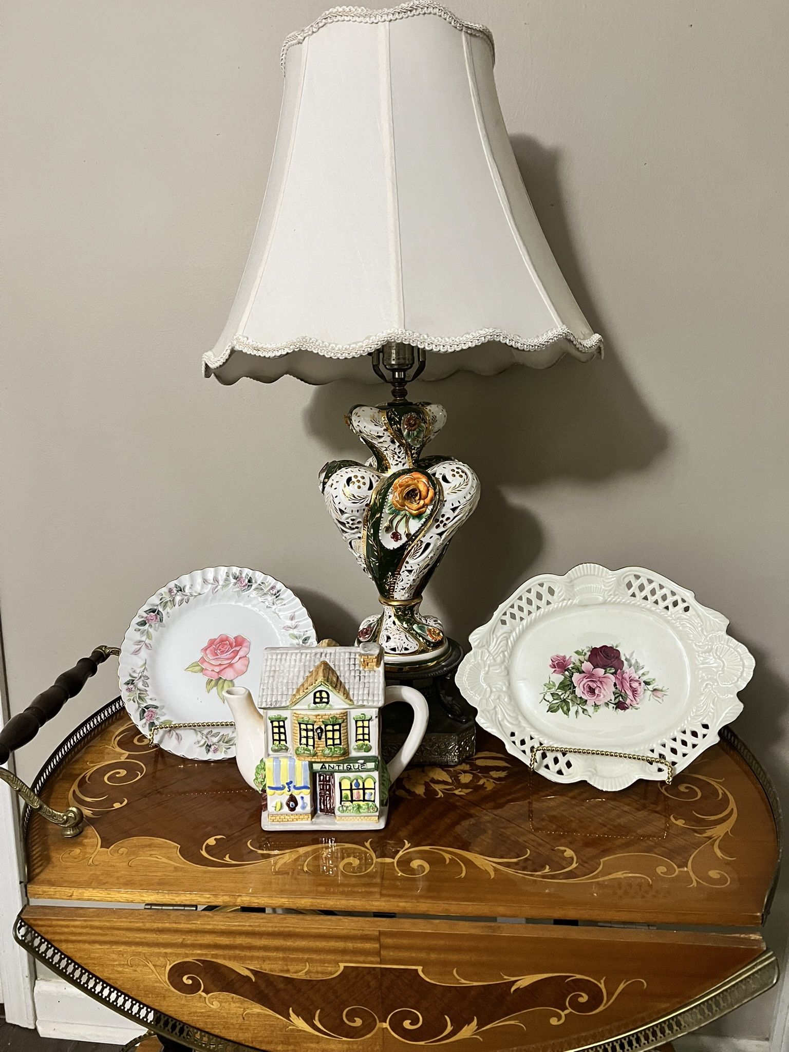 Capodimonte lamp