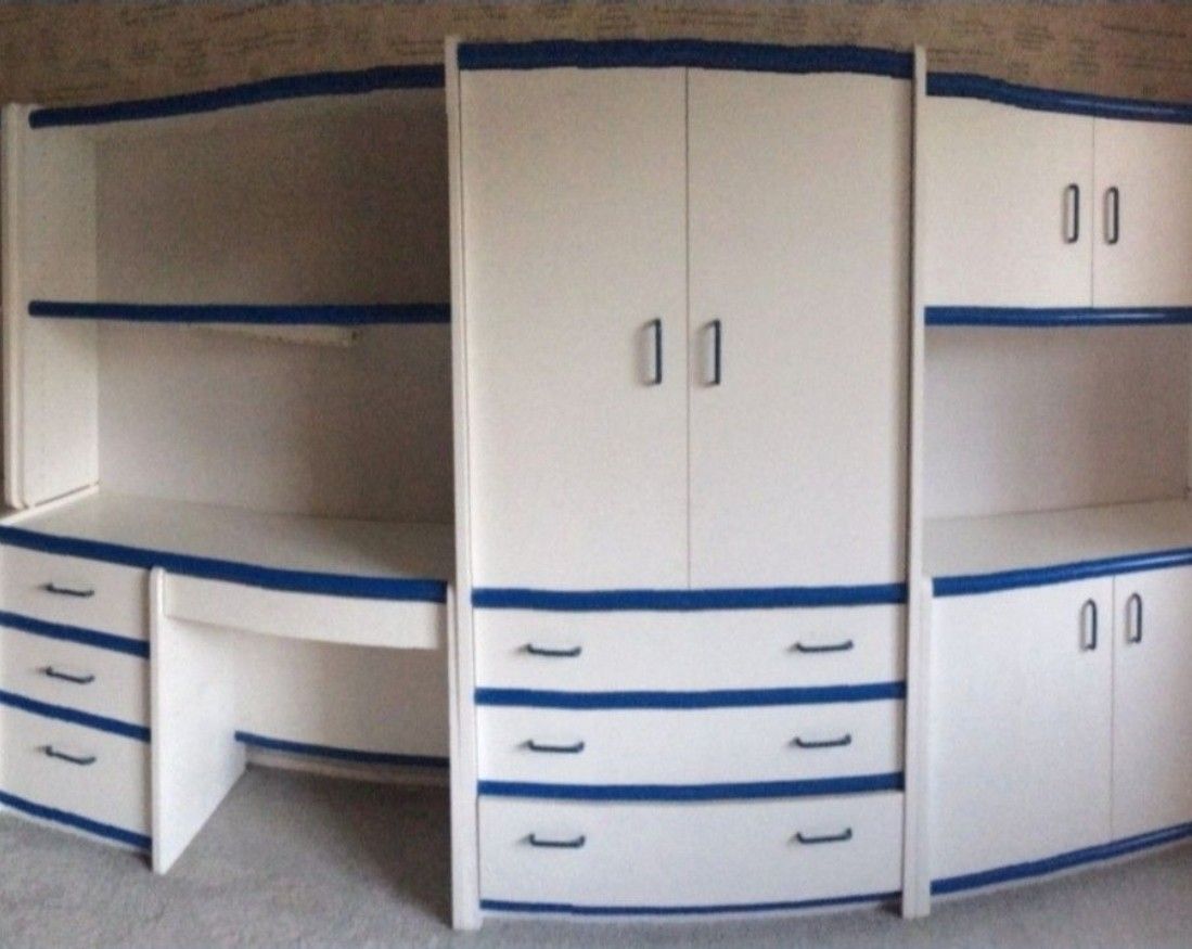 3- piece Desk Set For Kids And Young Teens