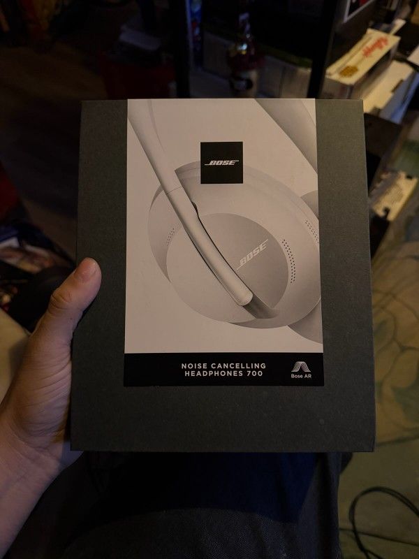 Bose Noise Cancelling 700 Headphones