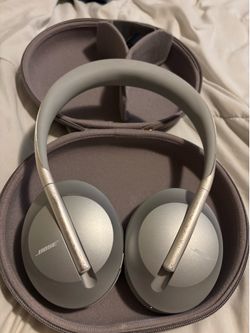 Bose 700