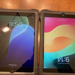 Apple iPad 7th Generation 10.2” Unlocked Like New With Great Case!