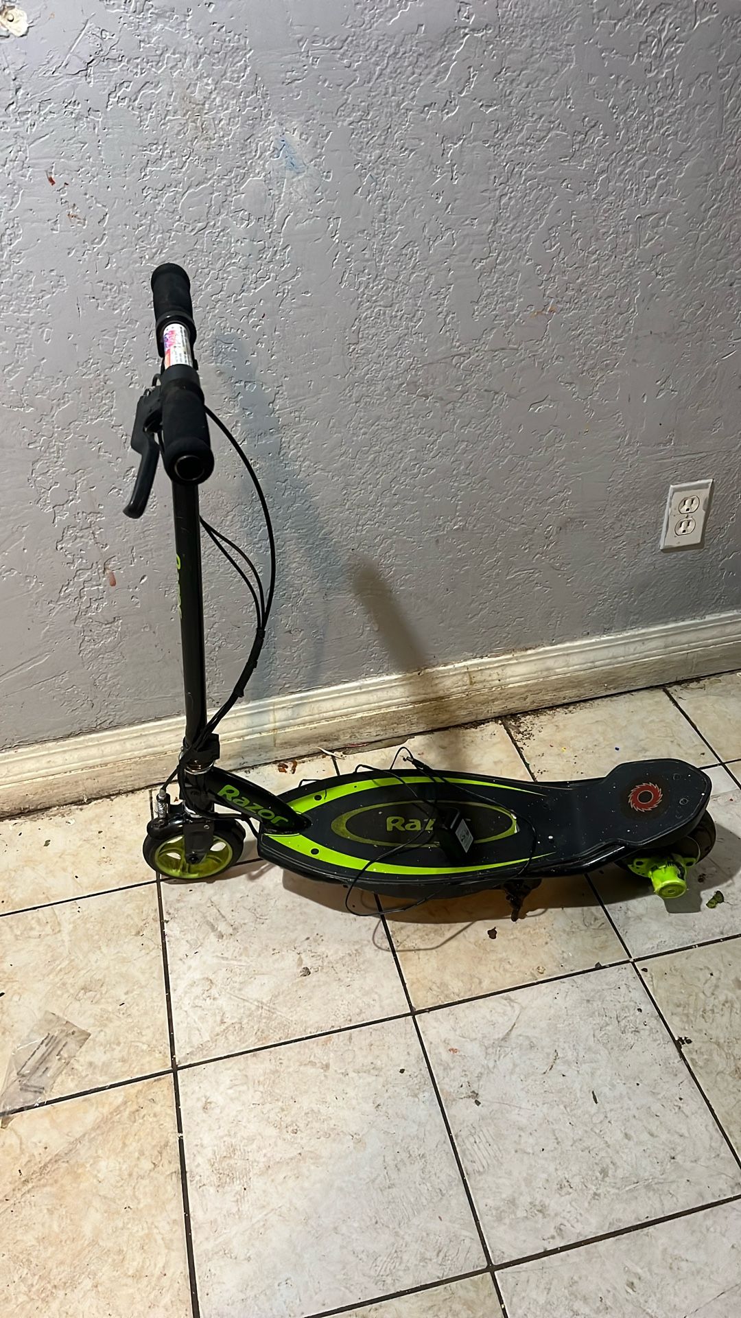 Electric scooter