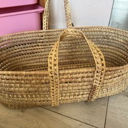Whicker Basket Basseniet