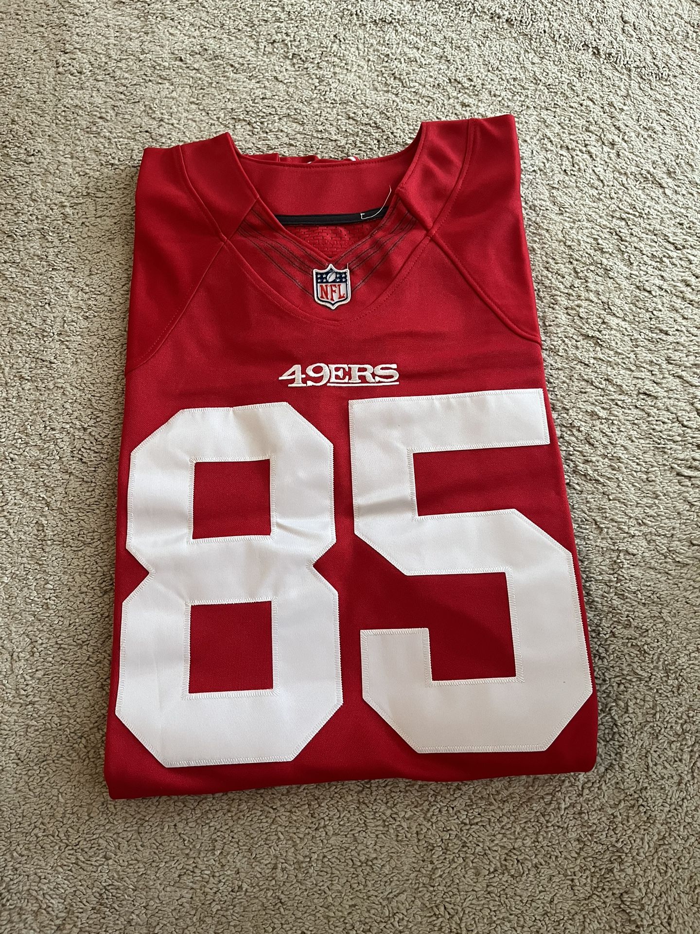 // Last Chance!! // Vernon Davis #85 San Francisco 49ers Nike On Field Jersey White - Size 48, 50, 52