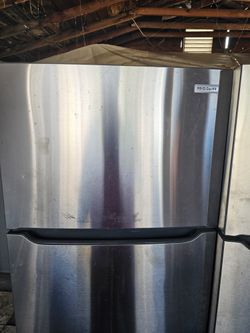 Standard Refrigerator