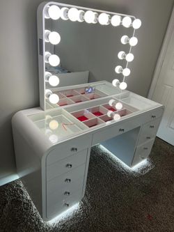 ✨ Down payment $53 Modern Vanity with LED Mirror and Hollywood Lights – Elegant White