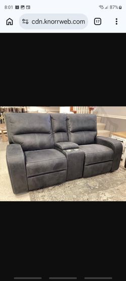 Power Recliner on ALL 4 seats!!!