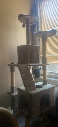Cat tree