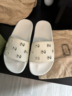 Gucci Sandals (Wmns Size 7)