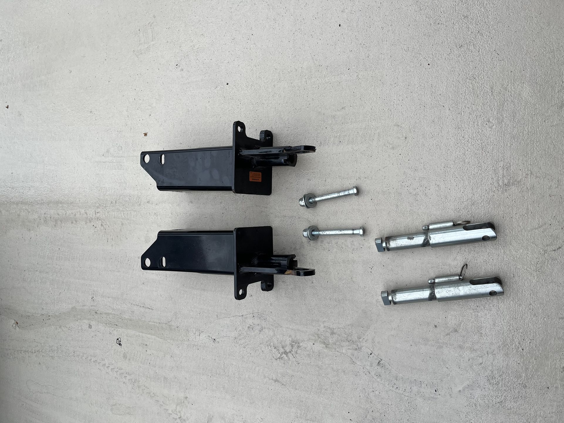 Blue Ox Model BX2418 Base Plates For Ram 1500
