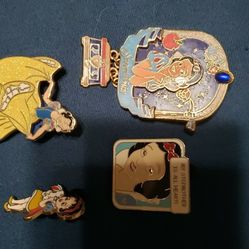 Collectible Disney Snow White PINS