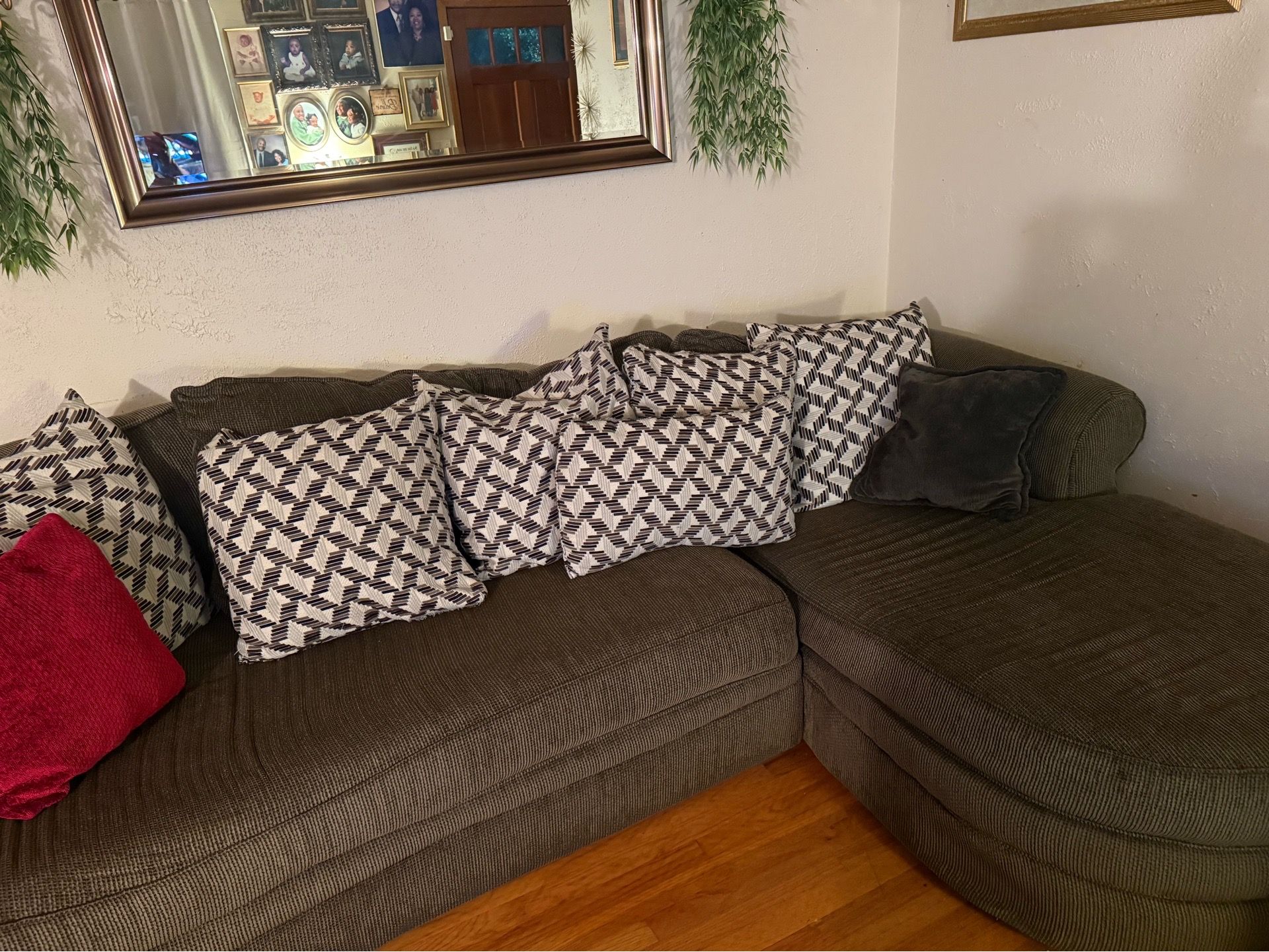 Sectional Sofa Set