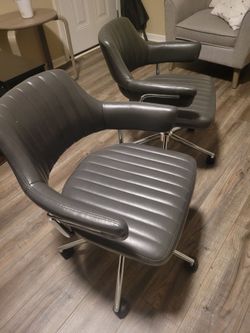 Chairs Office