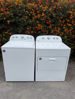 Whirpool WASHER & DRYER / Lavadora y Secadora
