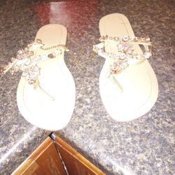 Very Like New Sandals Very Cute Size 7
