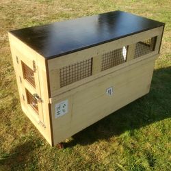 Dog Kennel/crate