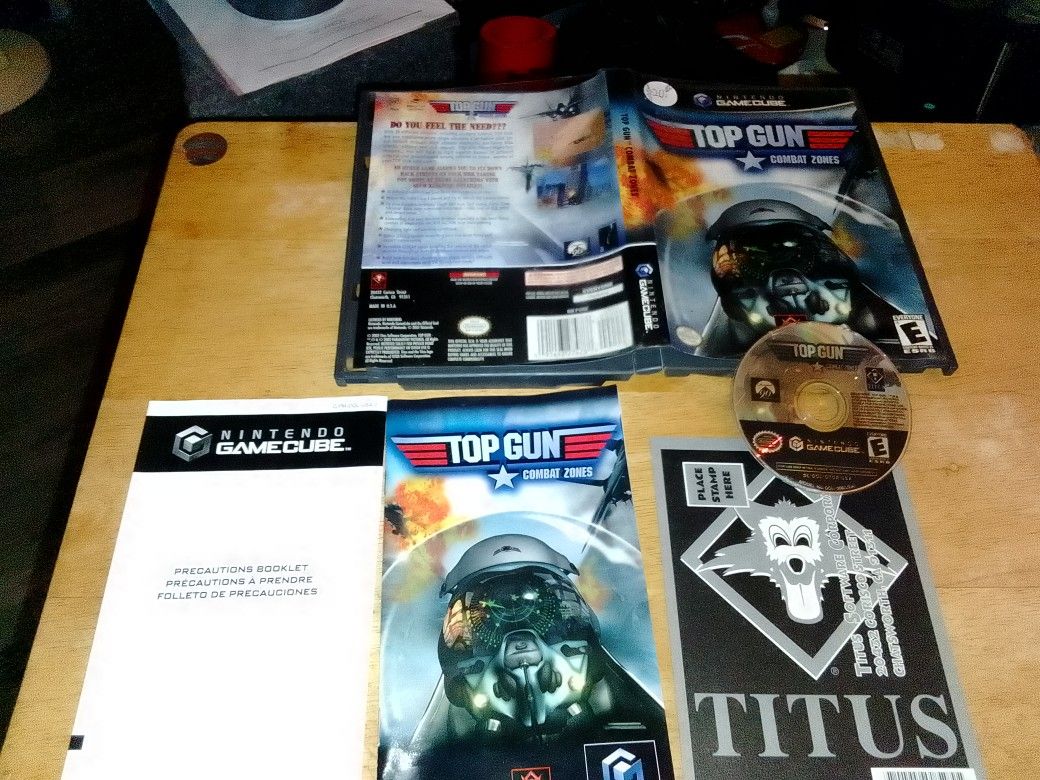 Nintendo GameCube Game TOP GUN Combat Zones
