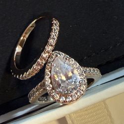 Champagne Tear drop Sapphire Rose Gold Wedding Ring Set