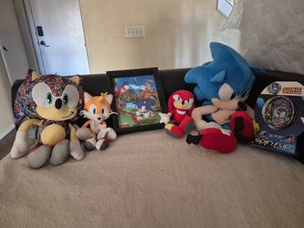 Sonic the hedgehog lot